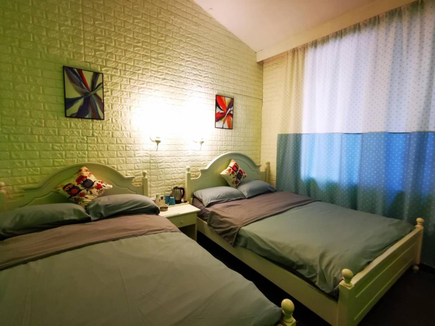 Lazzy Inn 陽朔 エクステリア 写真